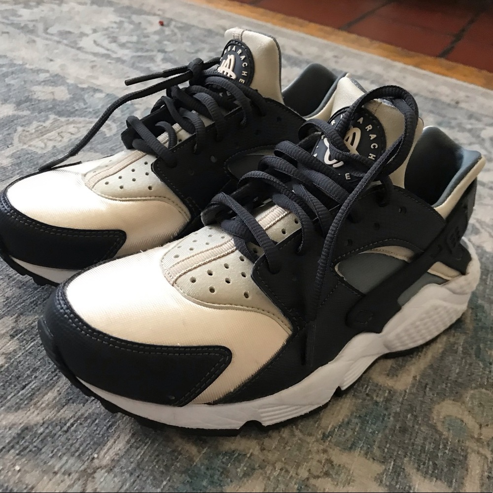 Nike Huraches